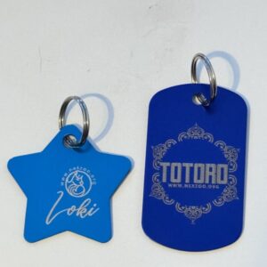 Placas personalizadas NexZoo estrella azul Loki y rectangular Totoro grabadas en aluminio